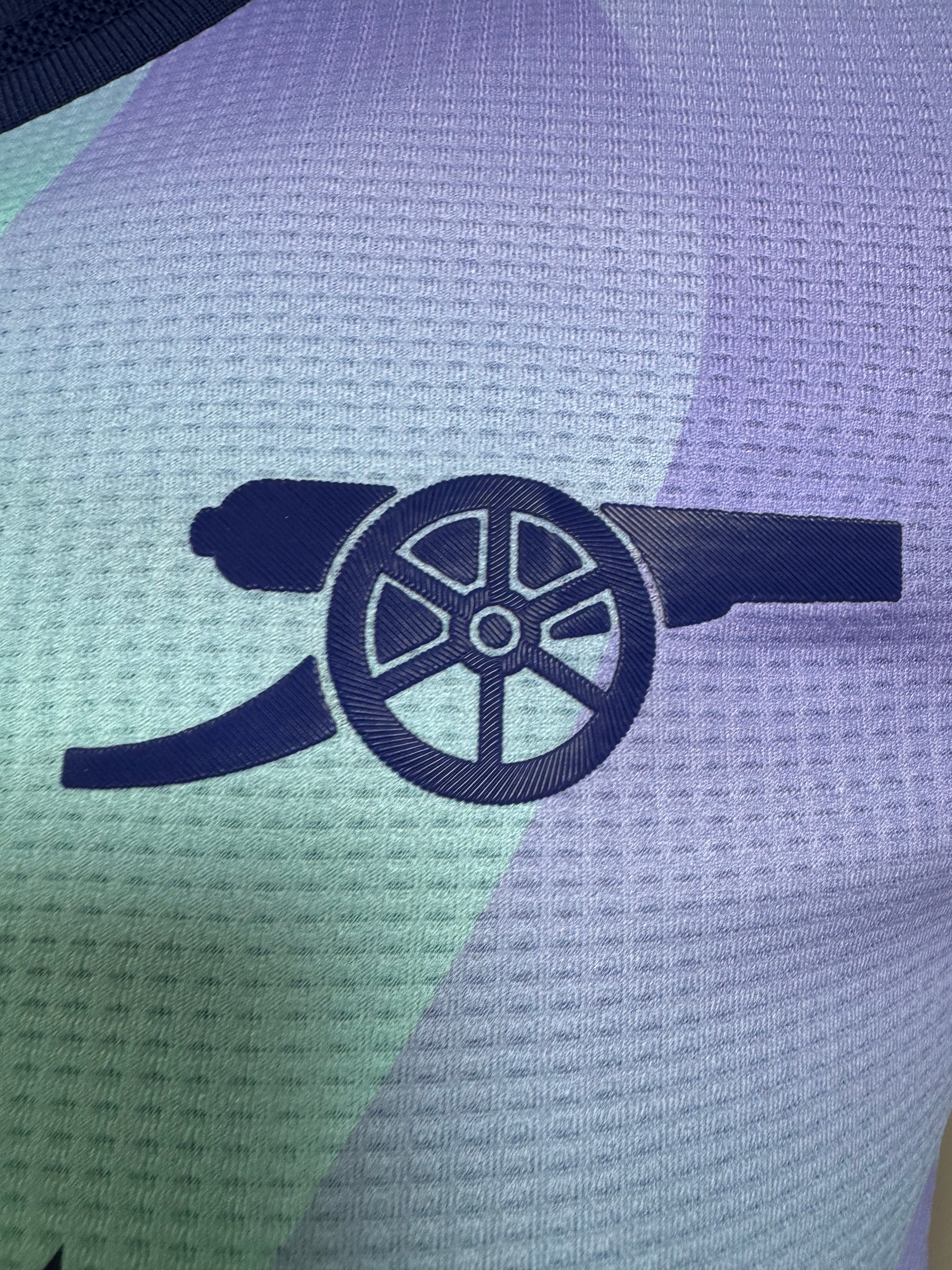 ARSENAL VISITANTE VERSIONPLAYER 2025